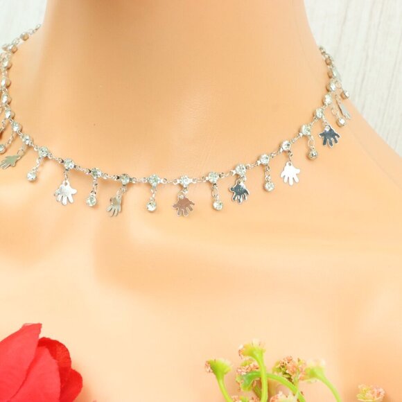 "Minimalist & Elegant Necklace Chain – Perfect for Women & Girls | UNVRC1282 - Picture 2 of 10